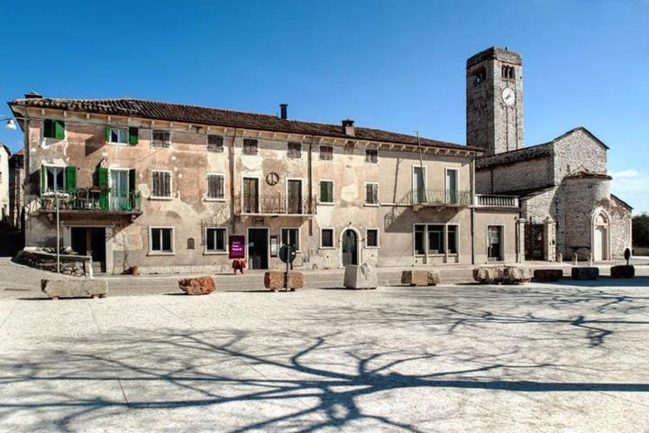 La Grande Casa Valpolicella Bed and Breakfast SantʼAmbrogio di Valpolicella Εξωτερικό φωτογραφία